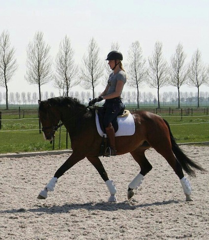 Samantha met haar eigen gefokte Donnatella